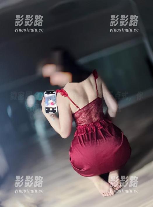 微密圈 - 看MIYA的蕾丝碎花三点式，你懂的，精选中有一丝丝暗流