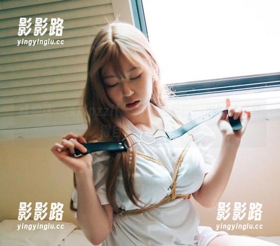 就她这一张Mozzi(모찌)的温柔图，别的博主都得自愧不如吧。