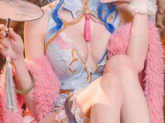 Sally Dorasnow直播她的睡衣王国，高清写真集上线，快拿起你的坐标吧！