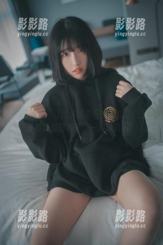 Sonson(손손)这只绿松石的兔女郎，上镜妥妥的美图水平，一起研究下？