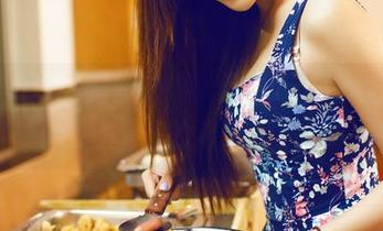 TGOD推女神 - 赵馨玥纯白写真上线，图包里隐藏的洁癖暗示？
