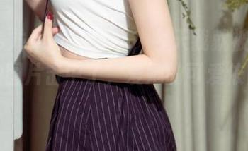 UGirls尤果网 - 好吧，今天我就被沈诺馨的私拍图片击中了，爱她的可爱依旧无敌！