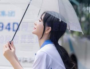 Xiuren秀人网 - 下载唐翩翩的美图，我不说的秘密其实是个小…呃，你懂的？