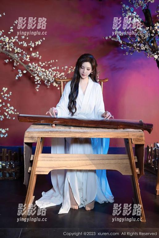 Xiuren秀人网 - 桃桃子私拍合集：套装不仅仅是穿衣服那么简单！