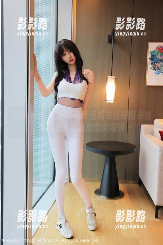 Xiuren秀人网 - 盼盼玉奴灰丝原图来啦：好像那双脚趾的微微期待…
