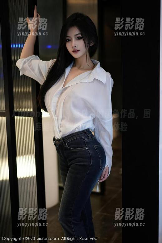 Xiuren秀人网 - 萌白酱的黑色作品，图库里找不到的深邃下载体验