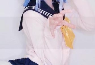 我们来瞧瞧，Yuki亭带来的阿梓，她的可爱原来可以装进整个写真图包里！