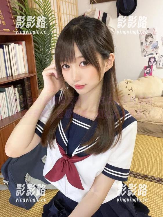 nagesa魔物喵又来了，这次是夏日里的私拍+美图，轻松随意，别让人太羡慕。