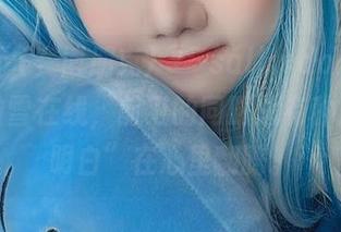 “露西（赛博朋克）”-sally dorasnow多啦雪在线，前卫的同时总有种“不太明白”在心里翻腾。