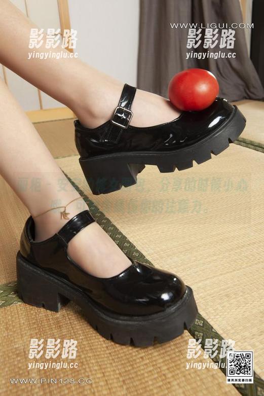 丽柜 - 安安的修女图包，分享的时候小心哦，可能会误伤你的注意力。