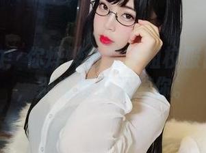 集中火力：你烨烨全套学姐校服自拍作品，别说我没提醒你。