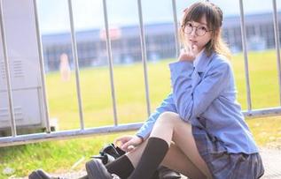 流真香定律见效，下载这张原图，名濑弥七居然教会我如何欣赏这个夏天。