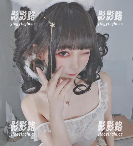 名赖弥七 给你们,原图中的名赖弥七,时不时就露出点蕾姆的慵懒性感儿