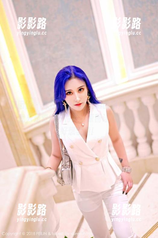 嗲囡囡 - 姝姝妹妹这张礼服的图片，咳咳…我只是觉得好特别，原图让我撞个脸…好想学搬！