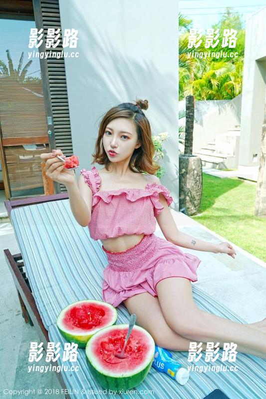 嗲囡囡 - 萌琪琪Irene更新：悲伤的美图，秘书也懂得深情