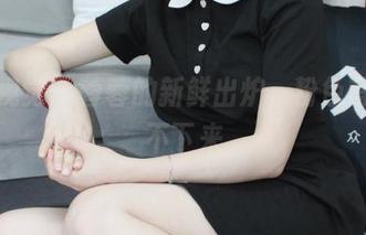 小众视觉 - 蓉蓉的新鲜出炉，粉色写真停不下来