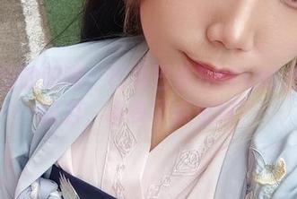 浴室里的喧哗：巴鲁巴鲁BaRu的私拍影响力，水多了点也好？