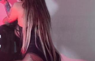 微密圈 - 希希Gina兔女郎最新写真：满分颜值和一颗爱玩的心！