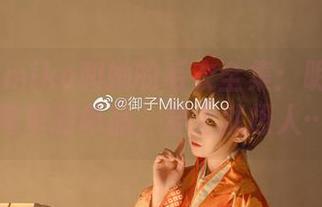 御子Yumiko和她的毛衣全集：明明是个简单的单品，穿上就撩人…
