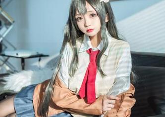 一场禁忌修女的图库秀，日奈娇带你“下载”一些不该看的东西。