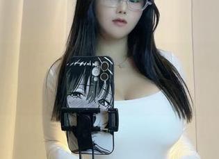 微密圈 - 是可馨吖的比基尼秀：资源丰富，快来取经！