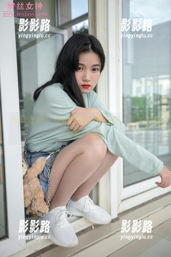 梦丝女神 - 璇璇的精选写真集，偶然的死库水奇遇记