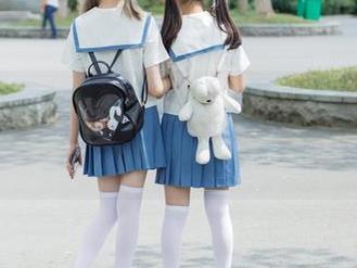 森萝财团出品，白丝女仆的美图见证！快来下载，别让我等太久～