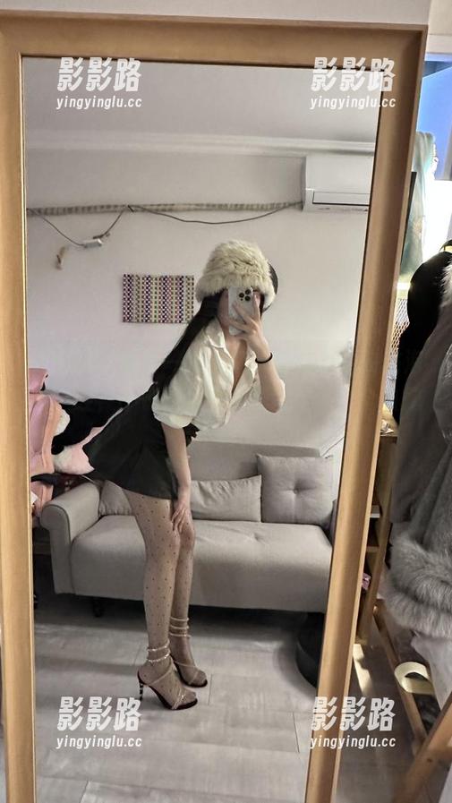 微密圈 - 看了一轮，免费写真里的玫桃泡芙，哇，不愧是女神，竟然让人个个自愧不如！