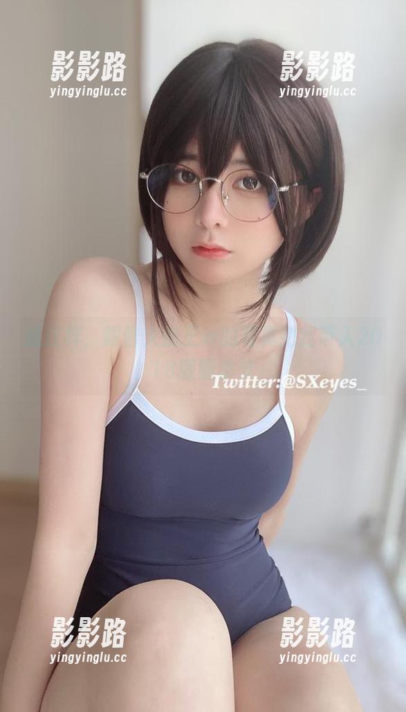 就这样，眼酱大魔王w的写真把我带入2018眼眼季节