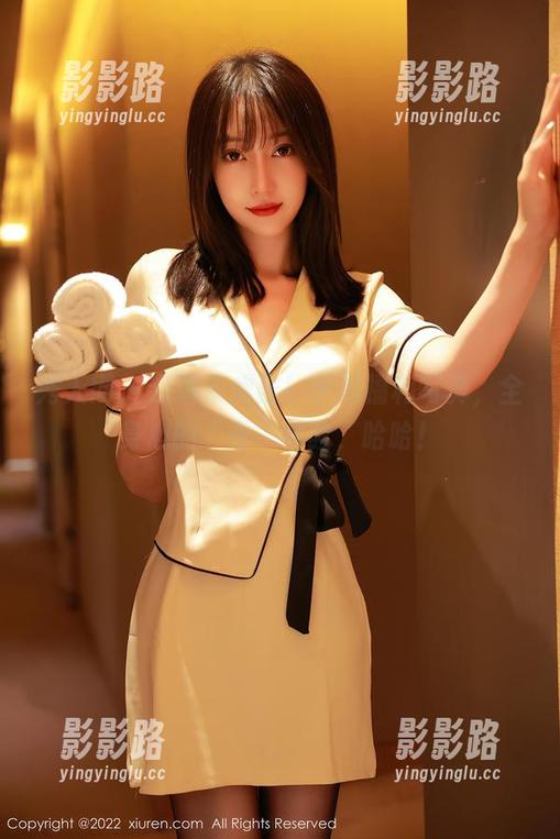 秀人网 - 邂逅余虞酱！学姐福利写真，全身心的“看”体验，哈哈！