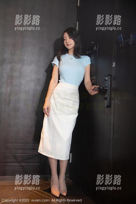 秀人网 - 南乔的无圣光女神写真，图片里的气质让我忍不住多看几眼。