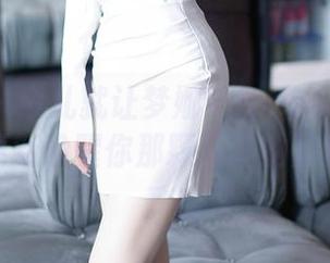 秀人网 - 今儿就让梦娜Vanessa的礼服原图更新唤醒你那颗沉睡的浪漫心！