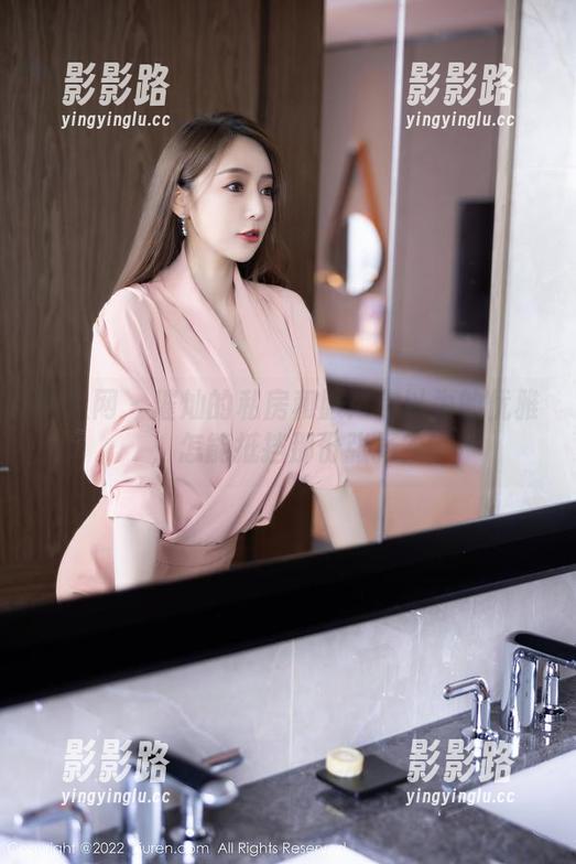 秀人网 - 璀灿的私房和服：你以为的优雅，怎能抵挡那份张扬？