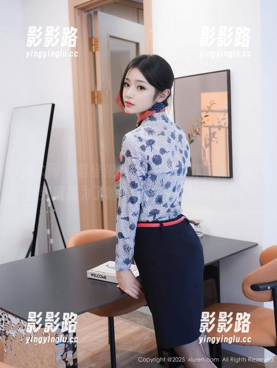 秀人网 - 赵惟依coco的女王作品集，高清到底是为了啥？真心有点辣眼睛啊。