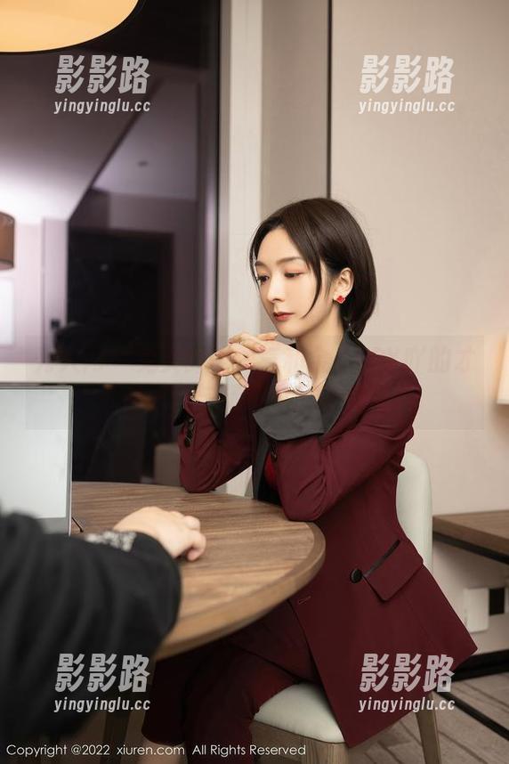 秀人网 - 兔女郎的勇气和金BABY吖的才气在原图与精选中尽现无疑。