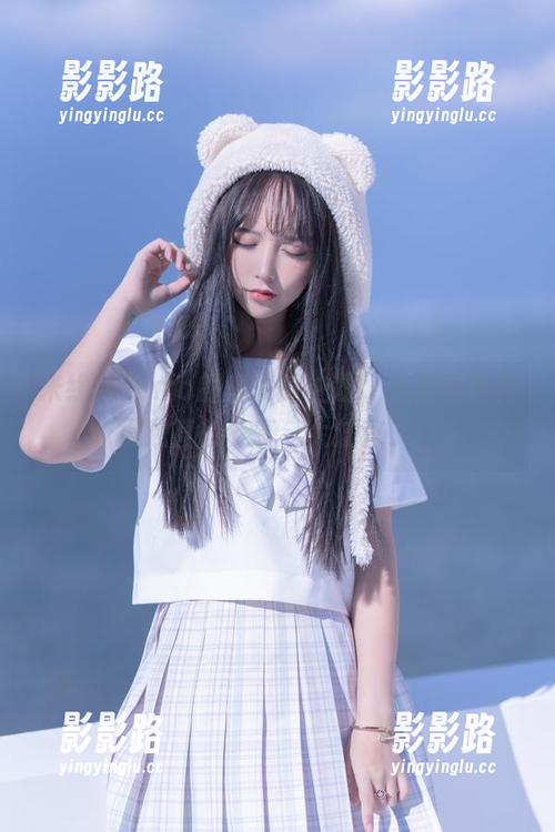 米线线sama的兔女郎主题，生日贺图看得我直想分享，太过瘾了！