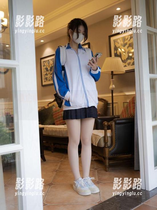 紧急企划 - 小恩的护士主题，高清资源却是让人有点小纠结。