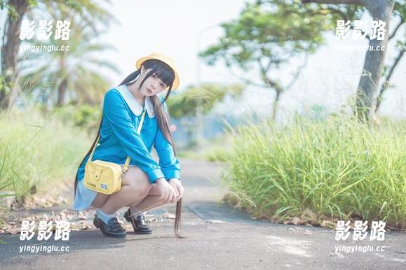 毫无戒心地欣赏落落Raku的《孤独的玛丽》写真，才发现这也是种孤独
