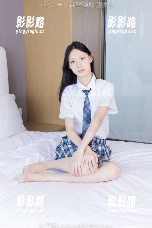 袜啵啵 - 只一眼，小甜豆JK制服写真集便刻画进了我的脑海，下载后彻底无法自拔。