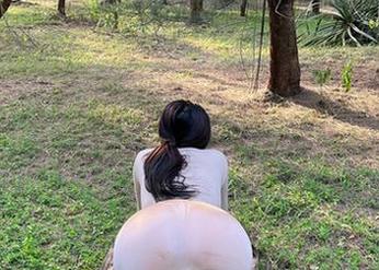 微密圈 - 迷人的五姨太黑丝，那种感觉超微妙，图包下载后每张都想仔细品味。