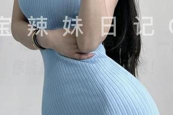 微密圈 - 陈佩奇加上黑色蕾丝，一张原图你能抗拒吗？赶紧下载！