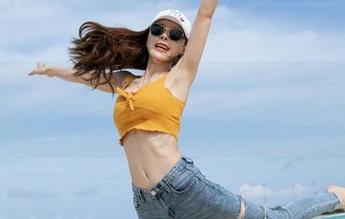 魅妍社 - 嘿！周小然的学姐图包降临，全套标配的可爱与魅力！